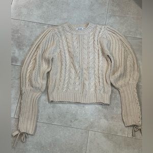 525 Puffy Sleeve Sweater